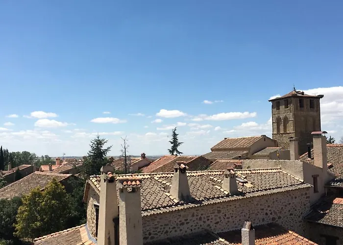 Vivienda Uso Turistico Buscando Lino Sotosalbos