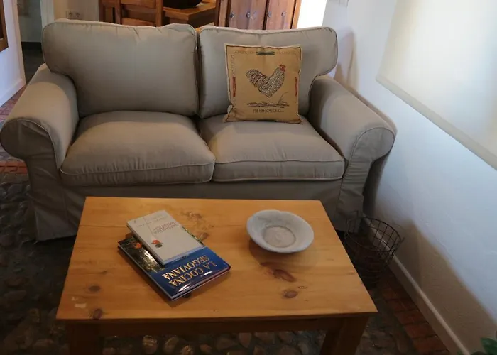 Vivienda Uso Turistico Buscando Lino Sotosalbos